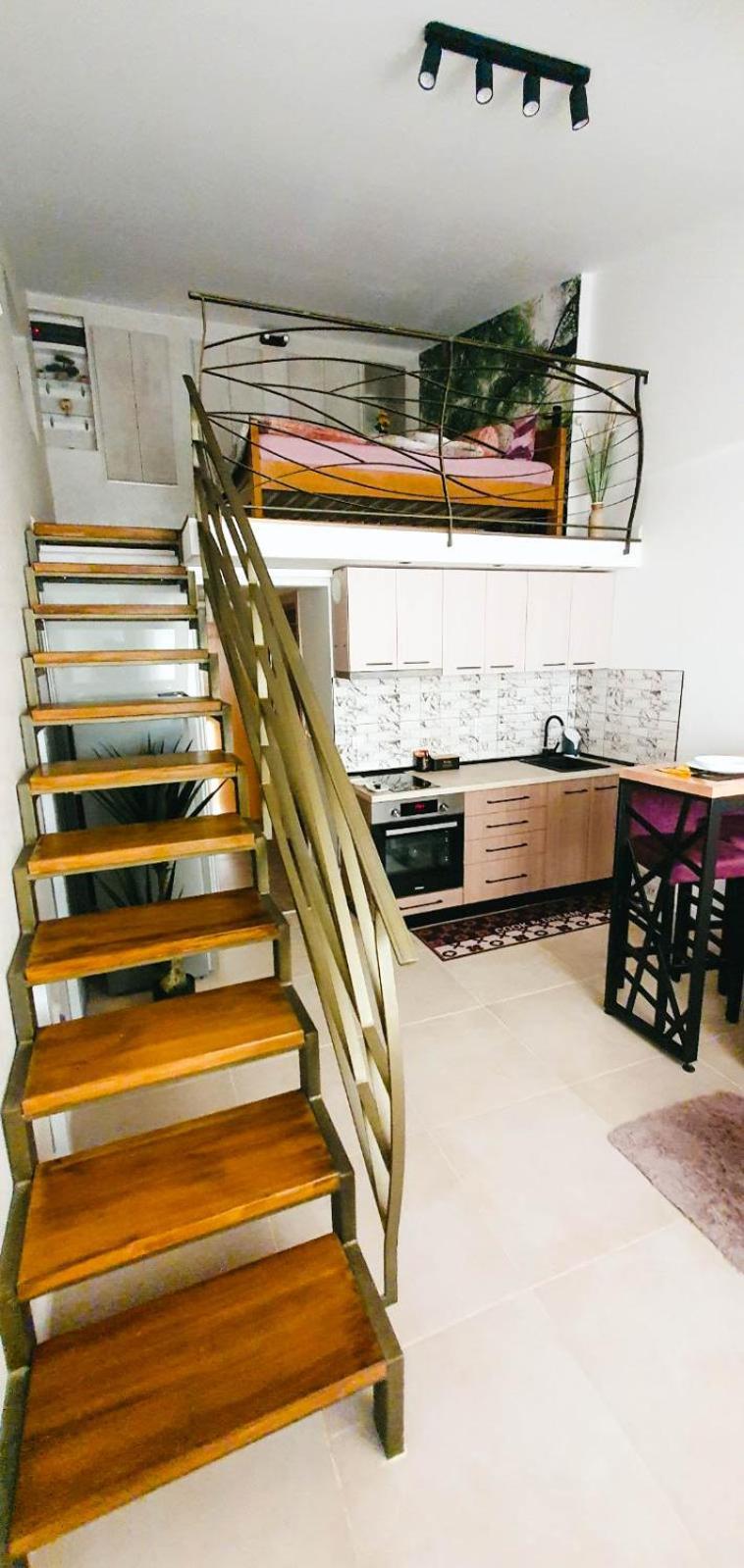 Apartment Fantasy *